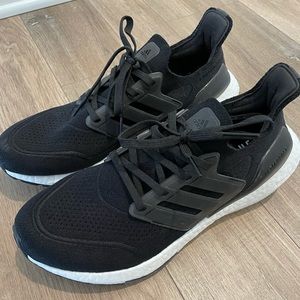 Adidas Ultraboost 21